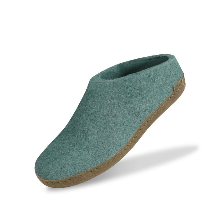 The leather slip-on north sea