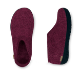 The black rubber shoe cranberry