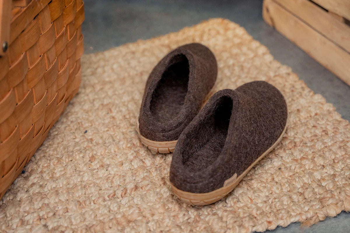 The slip on honey rubber chestnut