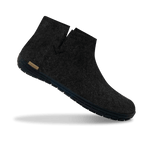 The black rubber boot charcoal